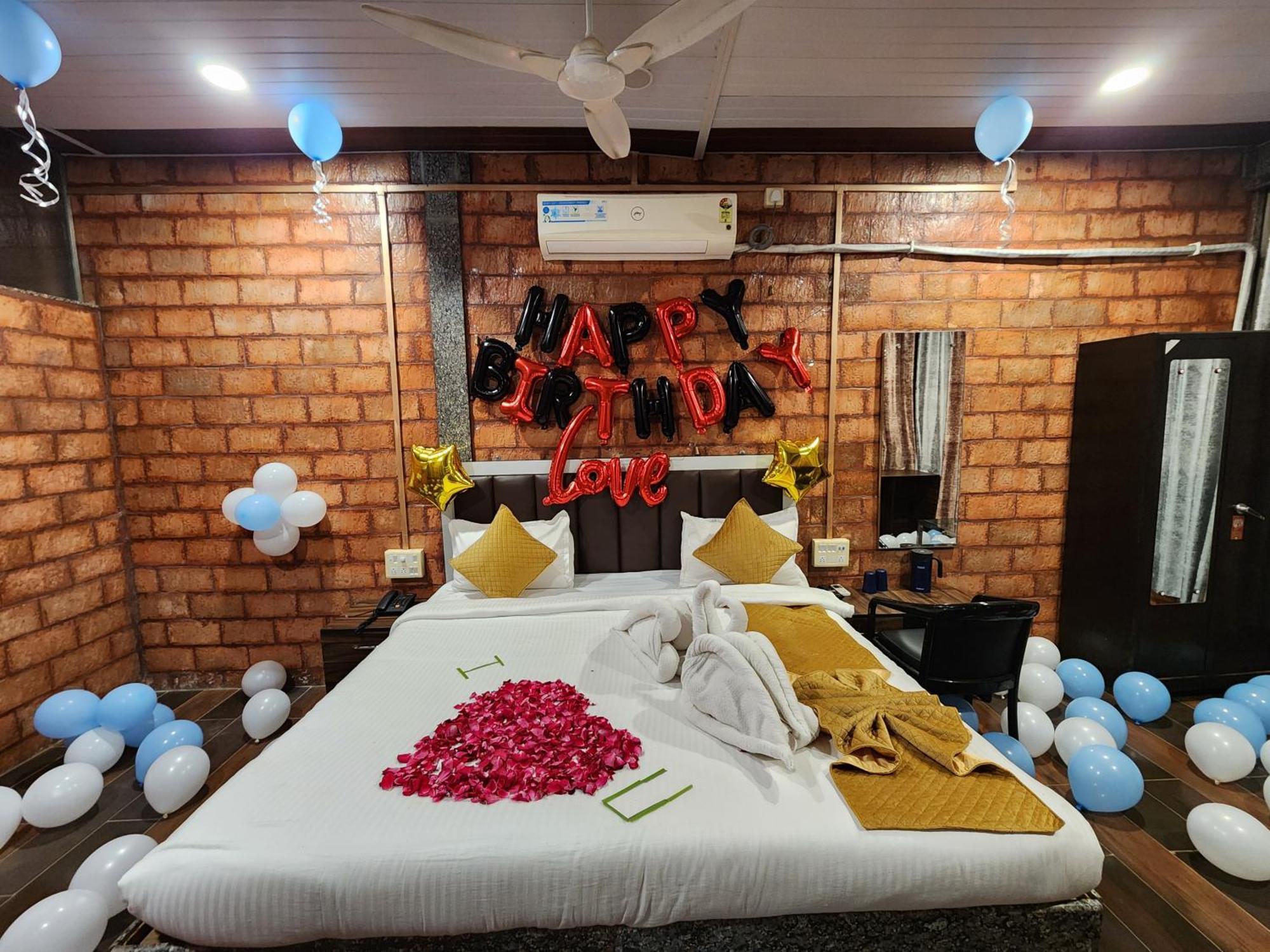 Shri Shiv Villa Resort By Bd Hospitality 萨三吉尔 外观 照片
